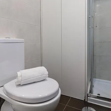 1br Retreat In Prime Location By Lovelystay Porto