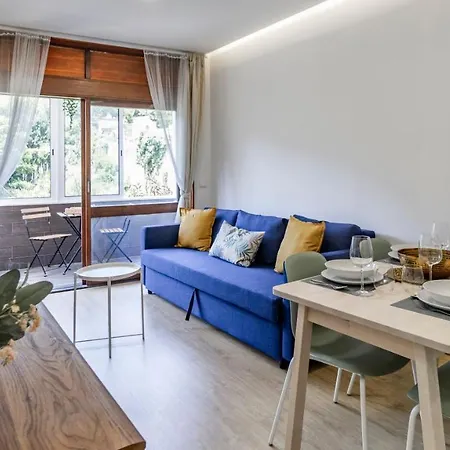 Apartment 1br Retreat In Prime Location By Lovelystay Porto