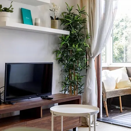 Apartment 1br Retreat In Prime Location By Lovelystay *
