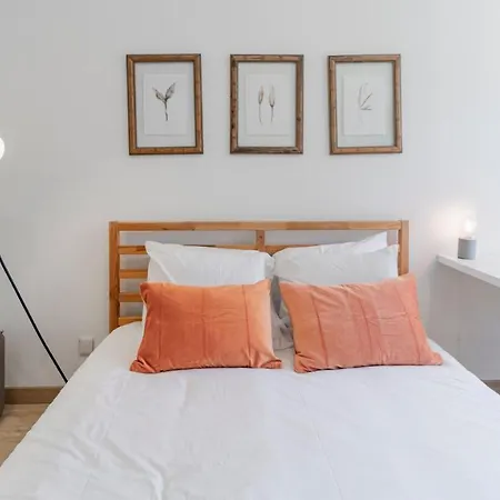1br Retreat In Prime Location By Lovelystay