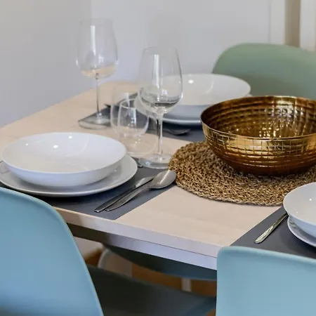 Apartment 1br Retreat In Prime Location By Lovelystay *